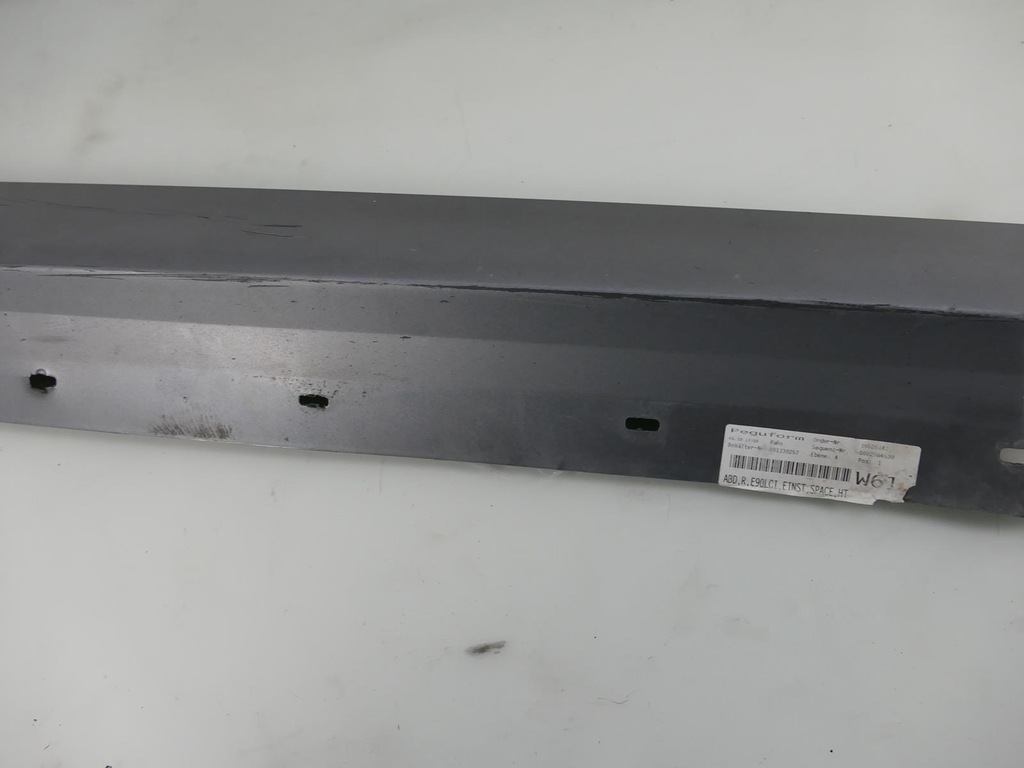 фото №15, Bmw 3 e90 lift sedan молдинг поріг права a52