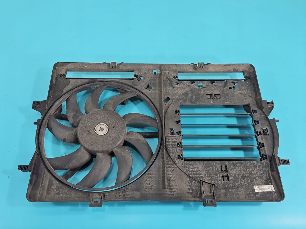 фото №1, Вентиляторы вентилятор радиатора audi q3 8k0121003ac 2.0 tdi cfgc