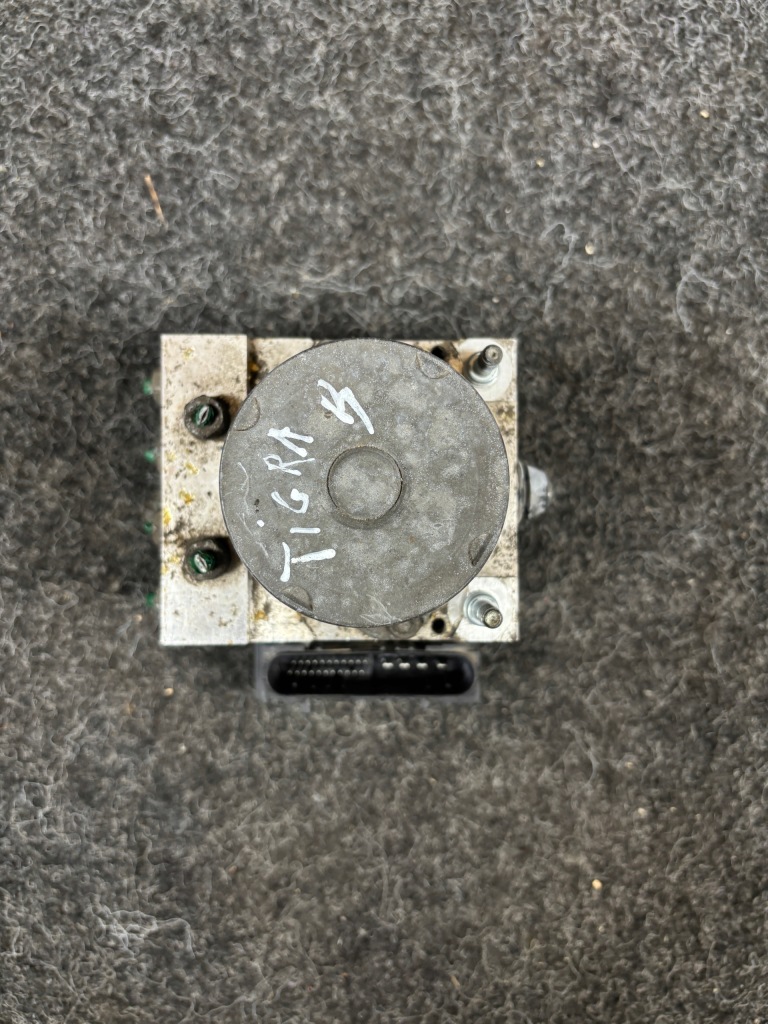 Насос abs opel tigra b 1.8 0265231443 13145396 Оригінал