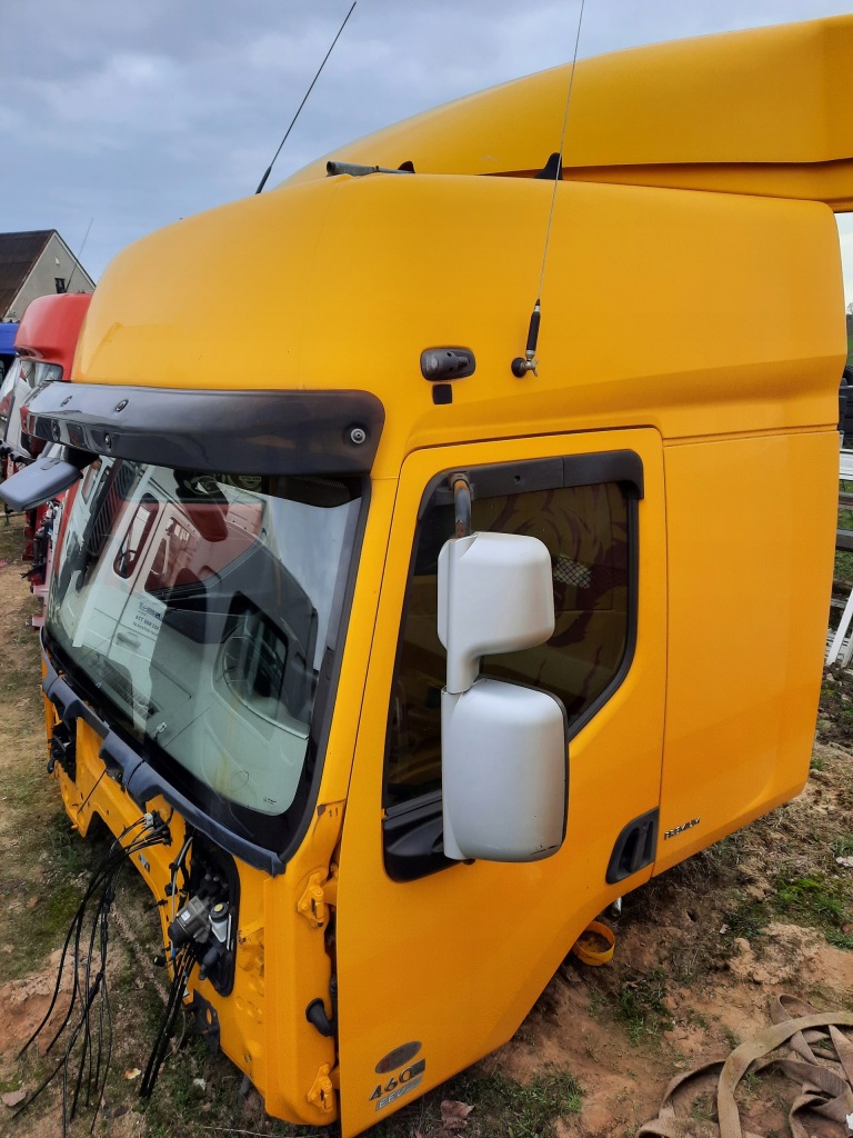 Кабіна комплектна renault premium dxi 460 механічна коробка передач Доставка