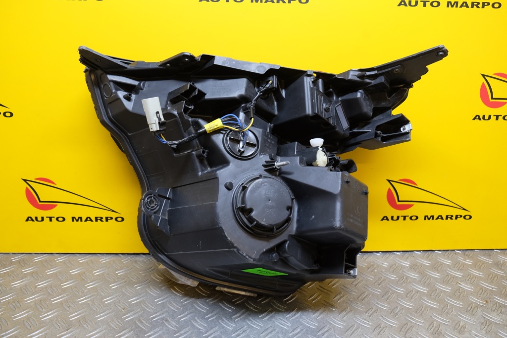 Chevrolet trailblazer 2021- фара фонарь  led правый  америка Доставка