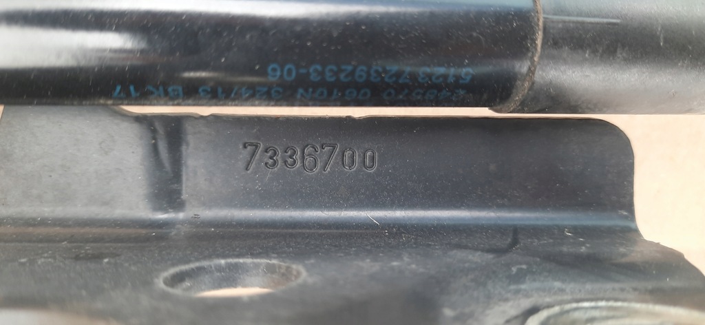 фото №7, Петли капот bmw 3 f30 f31 демонтаж