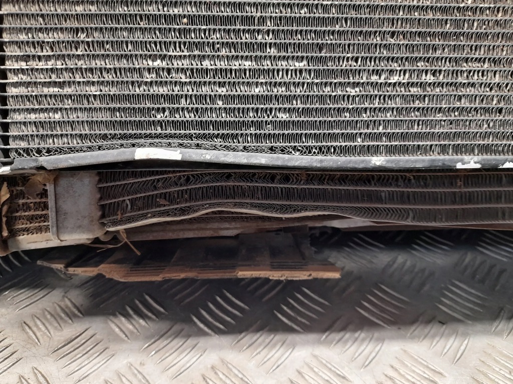 фото №12, Audi a8 s8 d4 4h 4h0121251b ustaw радіатор wody