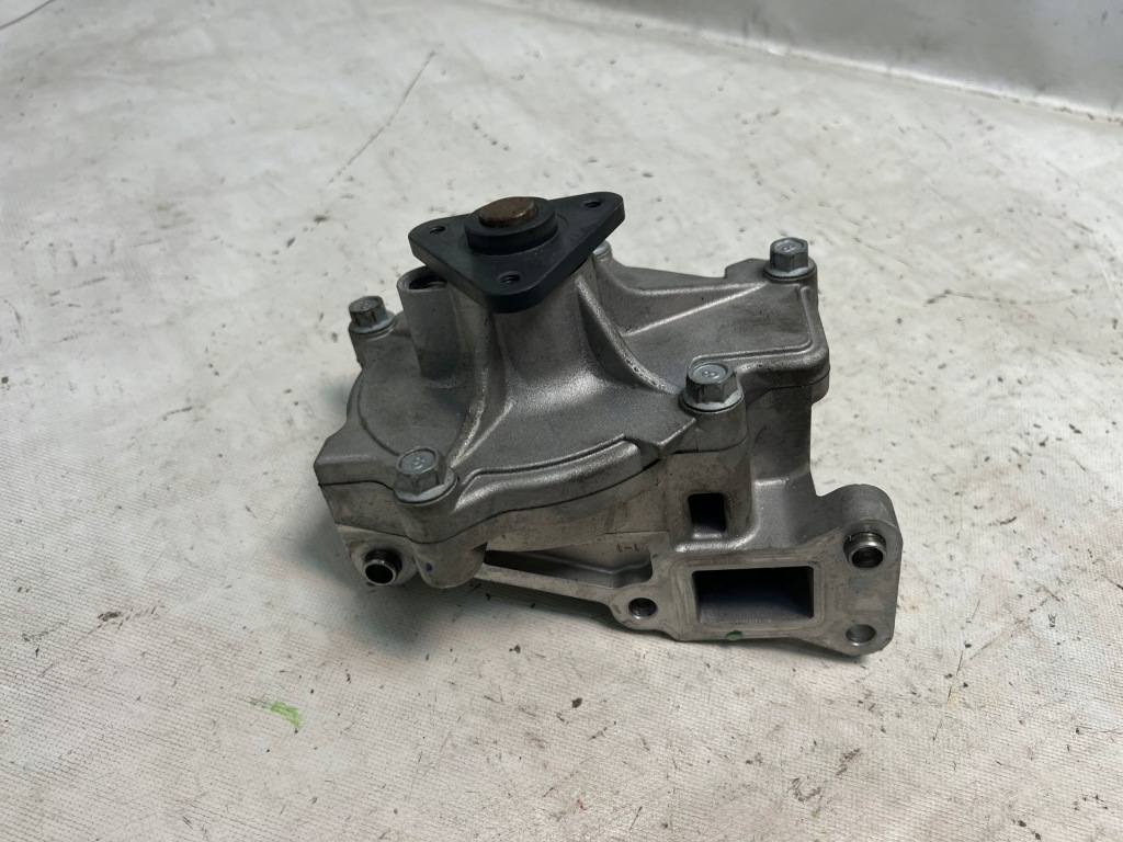 фото №1, Kia оригінальний номер 375w5-q4000 насос wody