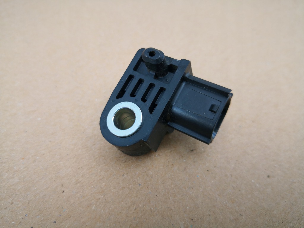 фото №1, Mitsubishi space star ii датчик удару перед