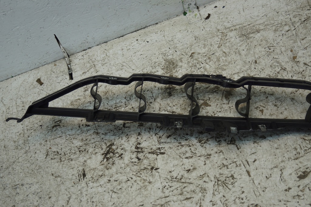 фото №12, Напрямна кронштейн крила праве bmw x5 e70 7157984