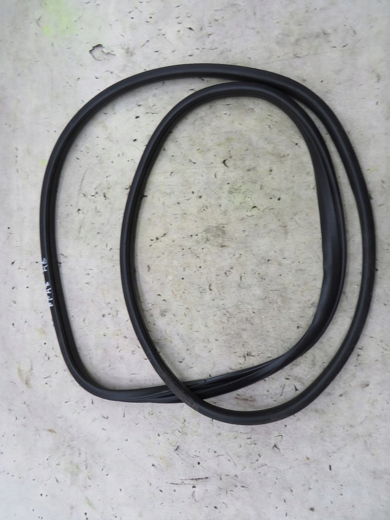 фото №1, Прокладка дверь правый перед mazda 2 dj