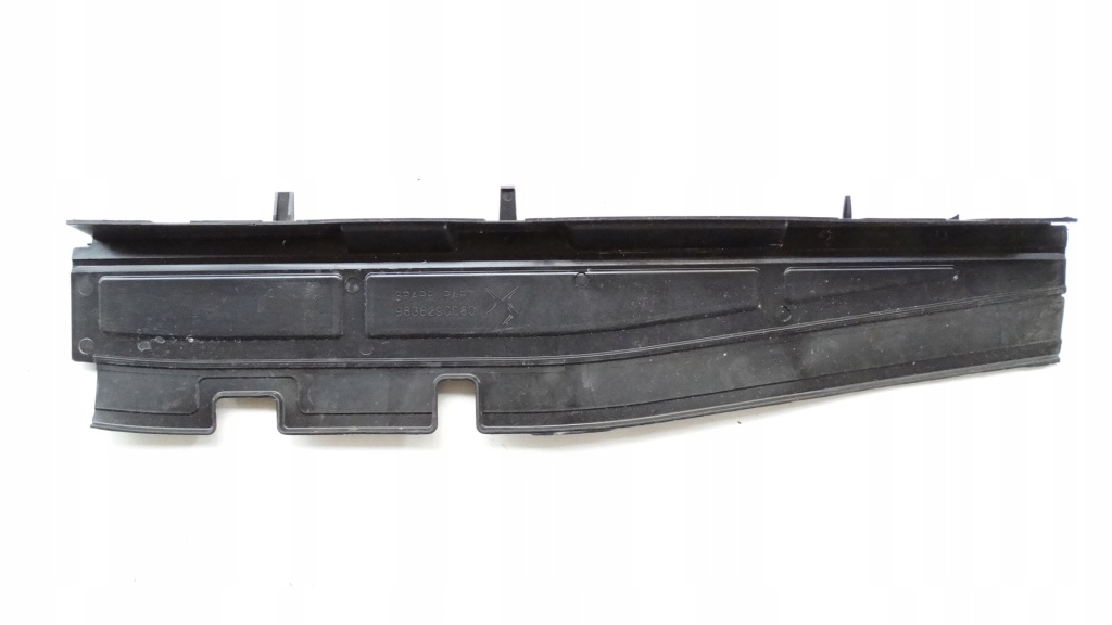 фото №1, Citroen ds3 cross воздуховод воздуха перед 9836290080