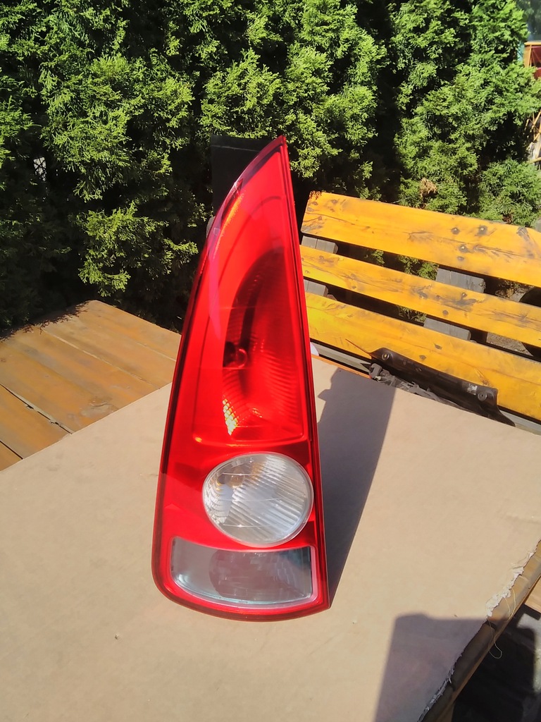 фото №1, Renault espace iv 4 лампа левая задняя левый задняя задняя 8200027153