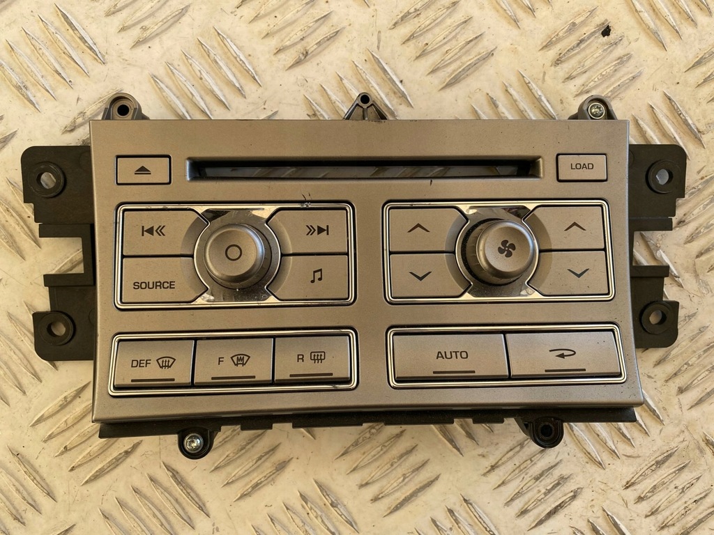 фото №9, Jaguar xf панель кондиционера радио 8x23-18c858-ag