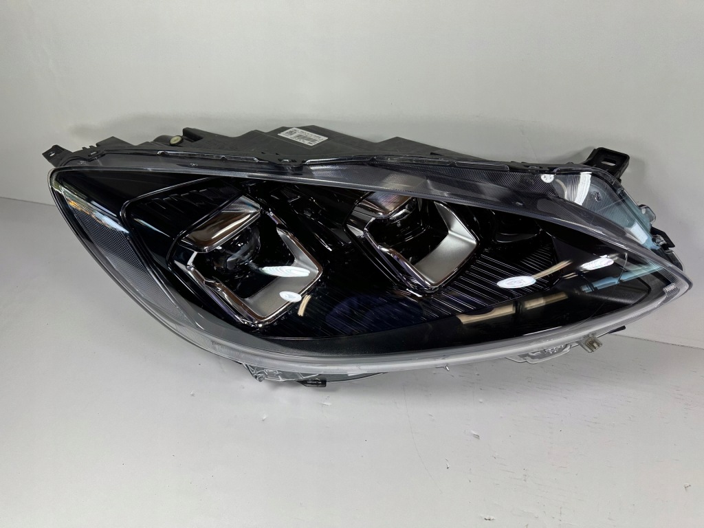 Kuga mk3 st фара full led правий ліва комплект lv4b-13e017-an lv4b-13e016-an Зі Шроту