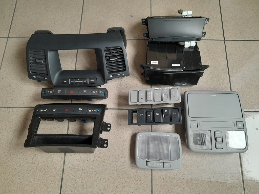 фото №1, Kia opirus amanti 08 lift панель рамка переключатели