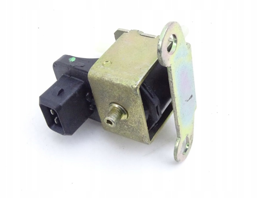 фото №1, Mercedes vito w638 2.3 b клапан вакуумa