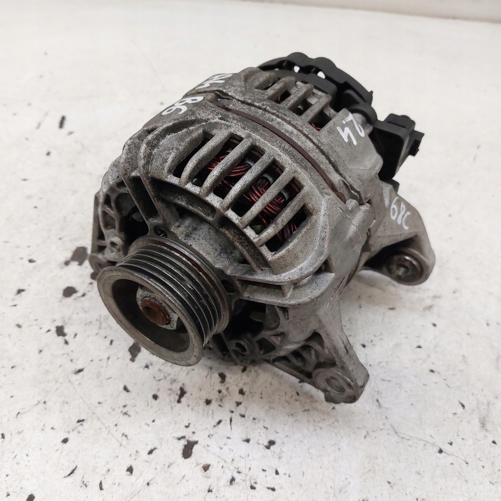фото №4, Audi a4 b6 2,4b 6v генератор r101868