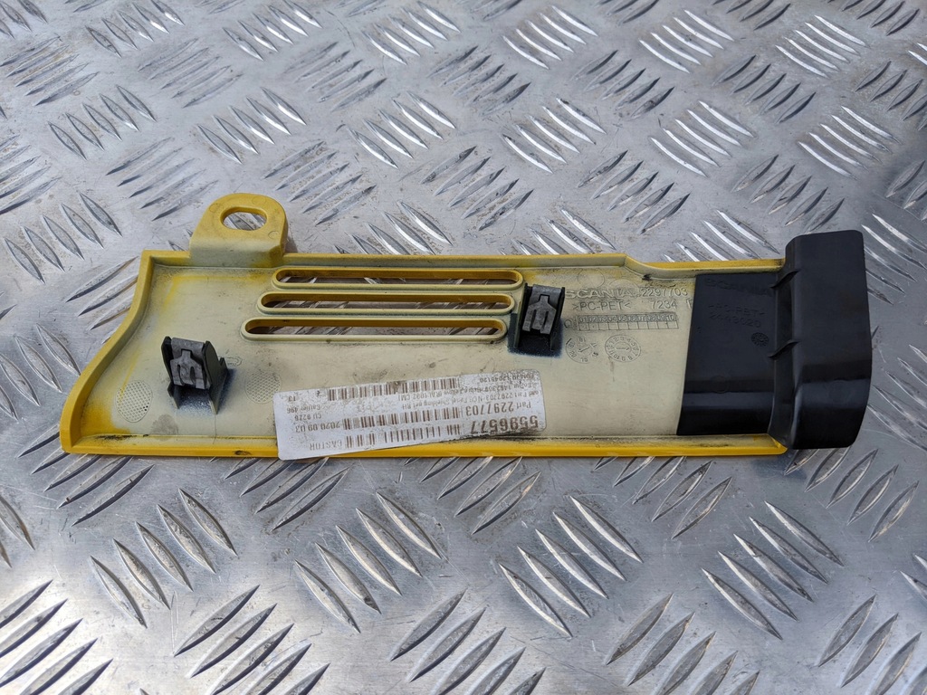 фото №2, Панель заглушка решётка scania ntg r s правая сторона