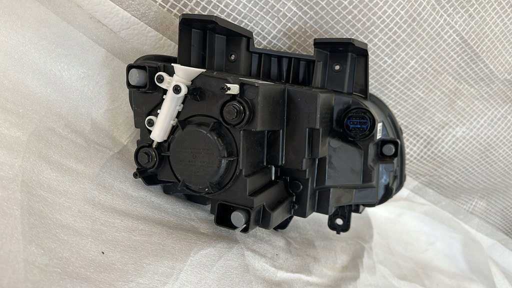 фото №5, Hyundai kona 2021- лампа левая full led передняя