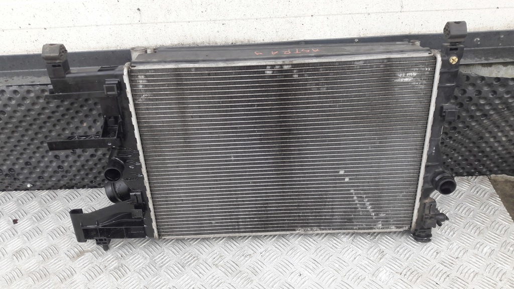фото №5, Opel astra j 1.3 1.7 радіатор комплект кондиціонер woda