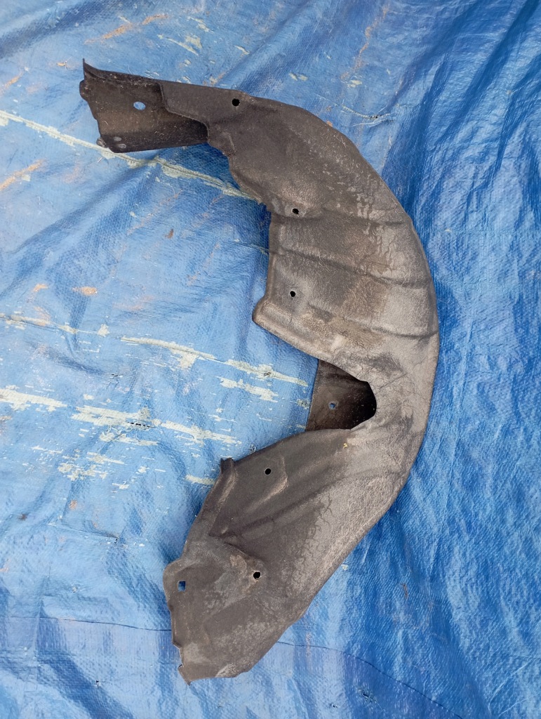 фото №1, Подкрылок правый задняя 65637-47021 toyota prius iii 09-