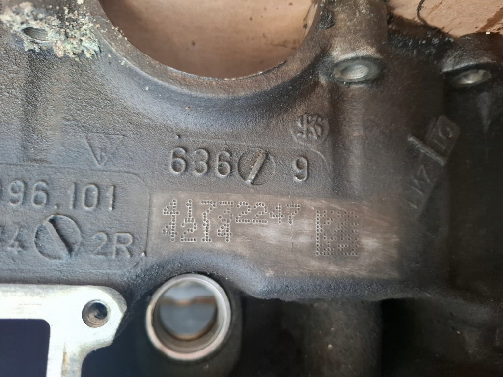 фото №11, Блок полублок двигателя двигателя porsche 996 m96.03 3.6 2004r