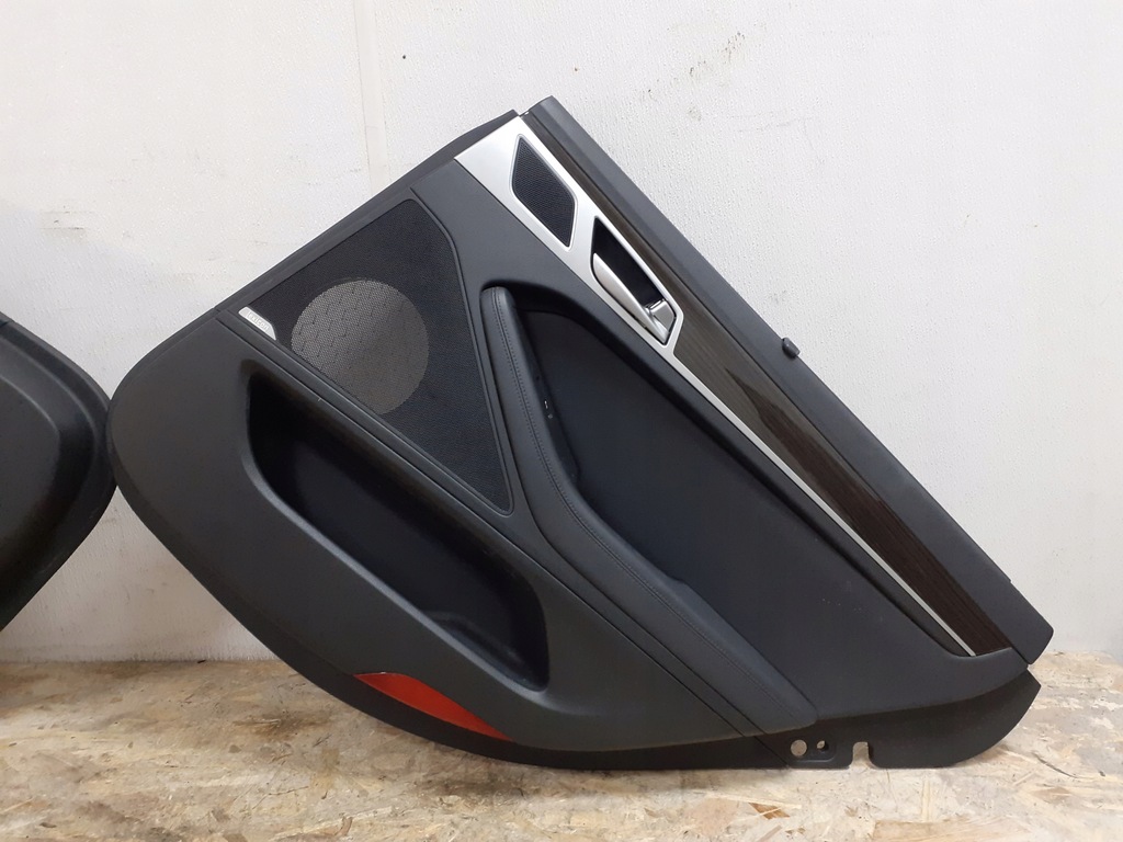 фото №10, Genesis g80 sedan 2015- обшивка двері перед задня