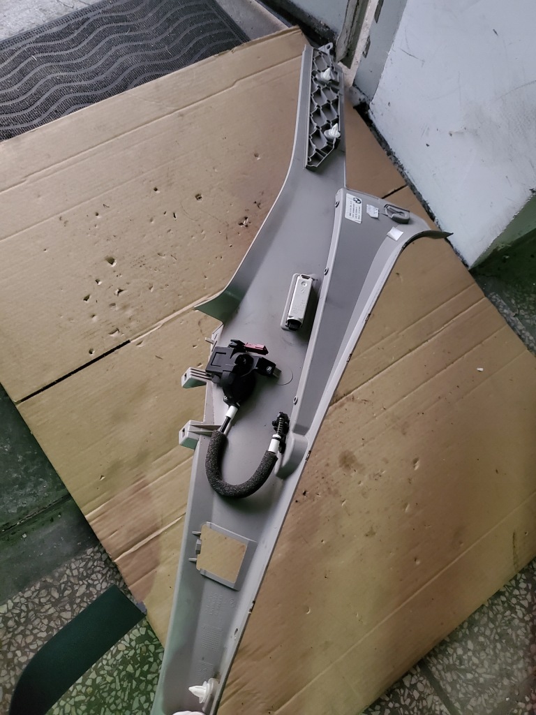 фото №4, Захист обшивка стійка d лівий задня bmw 3 e91