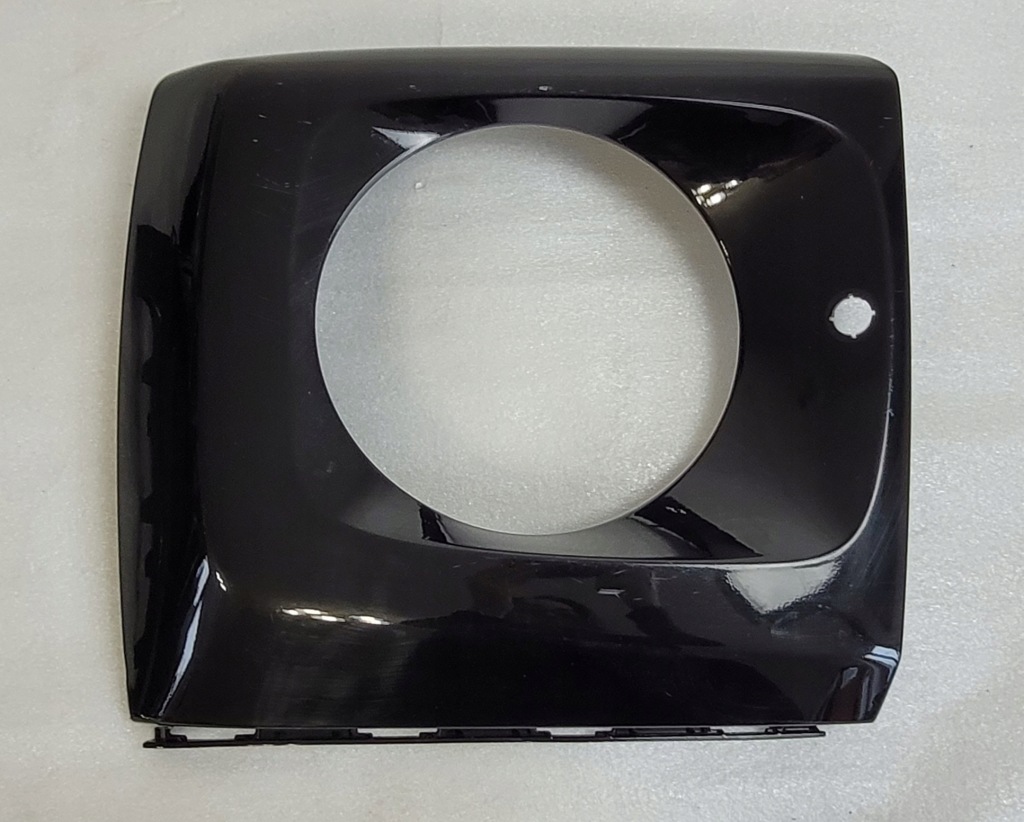 Рамка решітка захист панель фари лампи правої mercedes g-klasa amg w463 iii 2018- Ціна