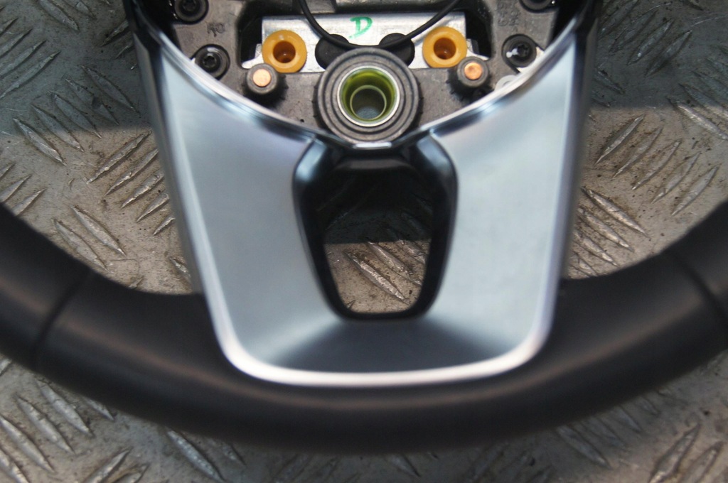 фото №6, Kia ceed iii phev kombi lift воздуховод подогрев