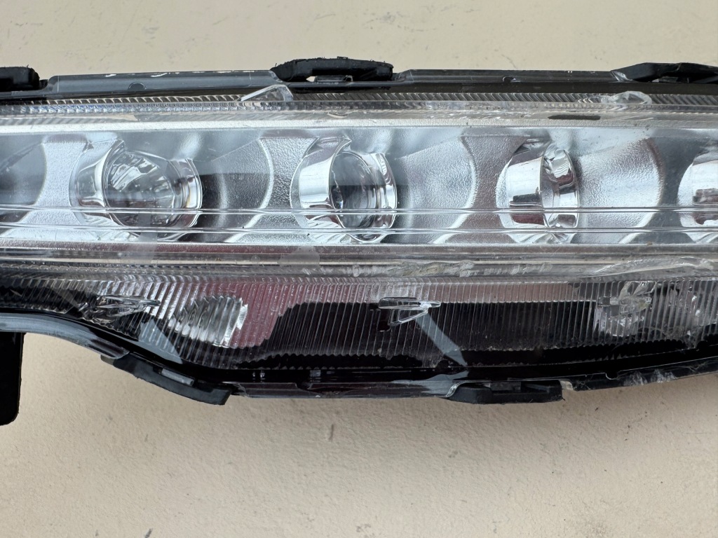 Hyundai tucson 3 3 15r- протитуманна фара led drl праві перед 92208-d7000 Київ