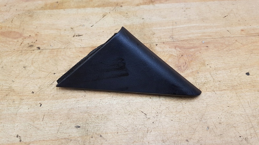 фото №1, Треугольник защита 2szt пара mazda 323 bj