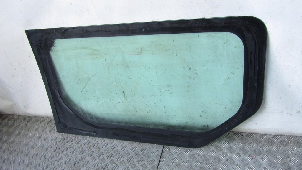 фото №6, Trafic vivaro ii long стекло левая задняя 06-14