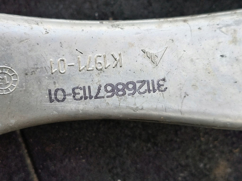 фото №10, Поворотный кулак рычаг амортизатор подвеска bmw i8 пробег 38439km