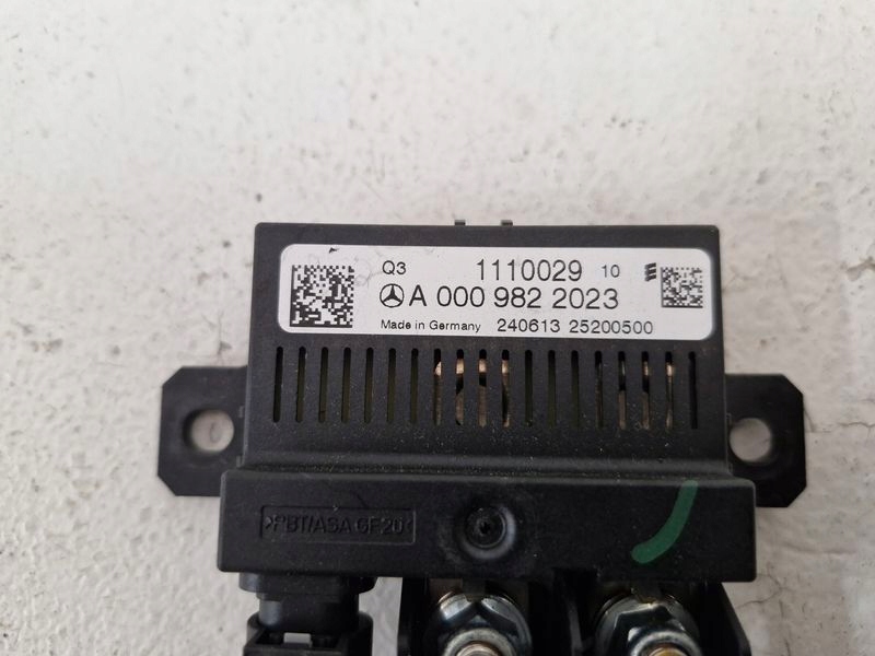 фото №7, Mercedes a w176 джгут шланг клема plus акумулятор a2465406607