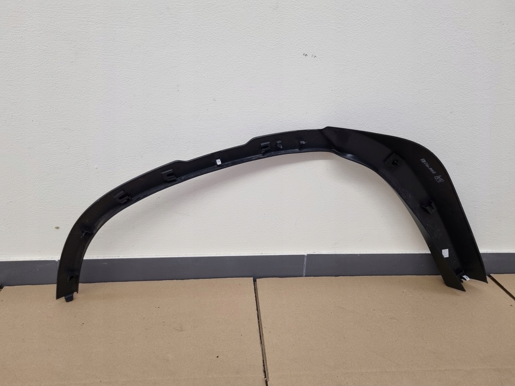 фото №10, Молдинг крыла левый задняя land rover defender ii l663 2020- l8b2-290e28-a