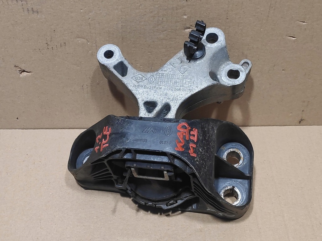 Кронштейн подушка двигуна кронштейн 1.2tce renault megane iv 112846249r в Україні