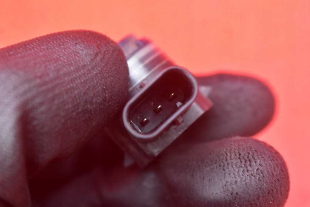 Купить Датчик парковки перед pdc 1127503-13-c tesla model 3 17-21