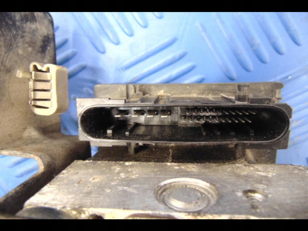 фото №2, Dacia logan 1.4mpi насос abs 8200217740f