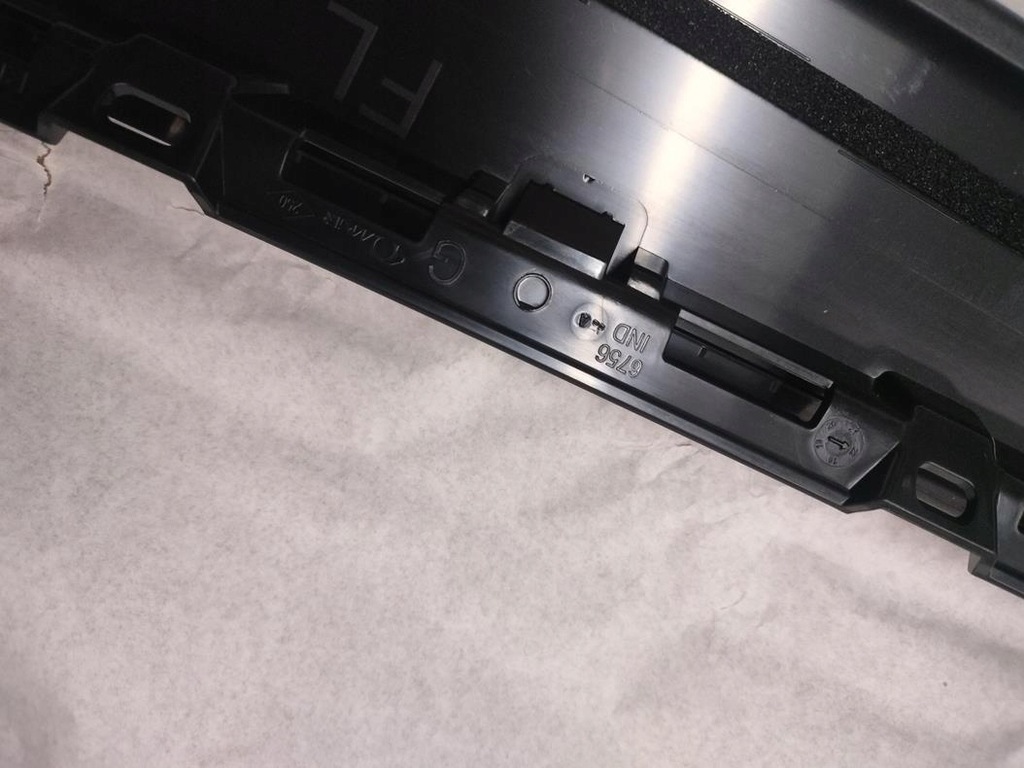 фото №6, Захист стійка молдинг двері лівий перед captur ii