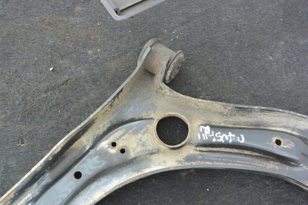 фото №7, Рычаг перед правый vw passat b7 b8 usa