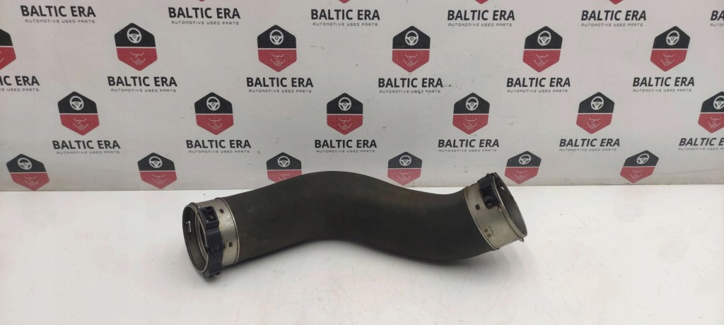 фото №1, Bmw 3 f30 f35 f31 2017 пабтрубок  / труба интеркулер