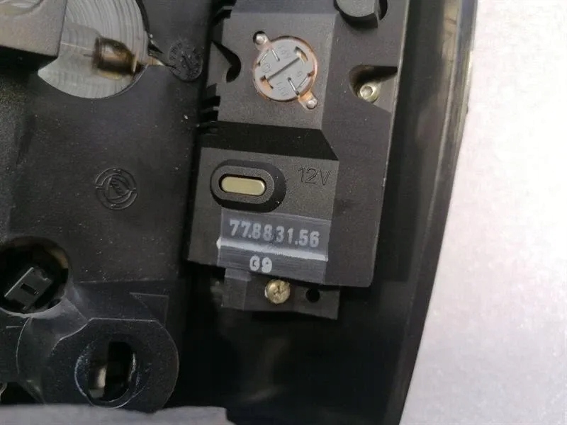 Купить Лампа kopułkowa ferrari 360 f131 66398400 освещение салона освещение w