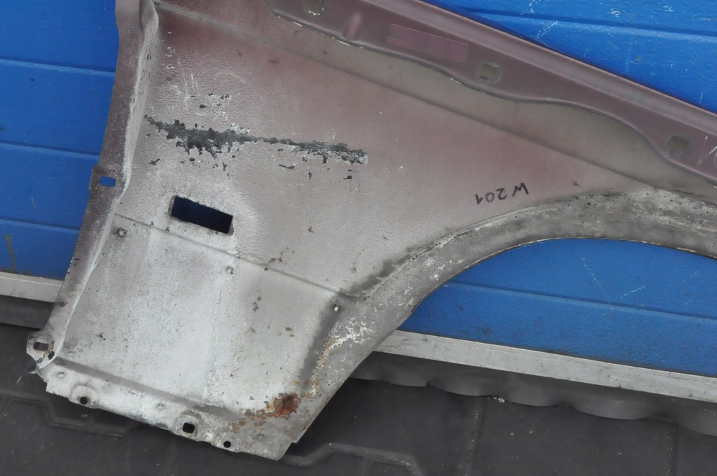 фото №16, Mercedes w201 e190 крила лівий перед передній