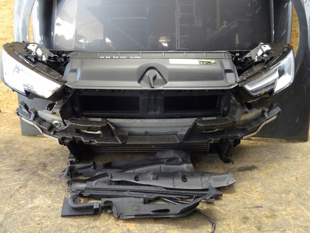 фото №7, Kompletny перед капот бампер крыло лампа pas audi a4 b9 8w