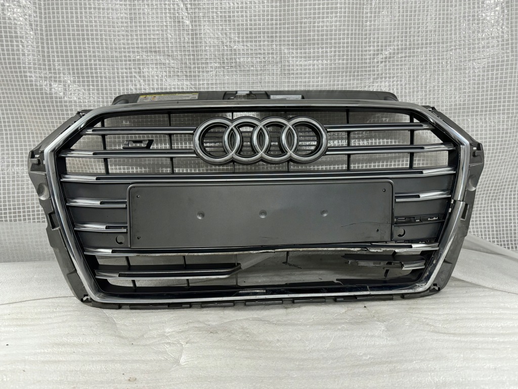 фото №1, Audi a3 8v0 13- решітка радіатора