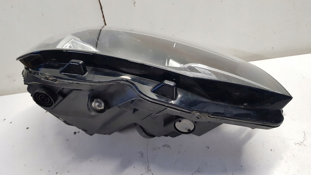 фото №13, Лампа права перед vw t6