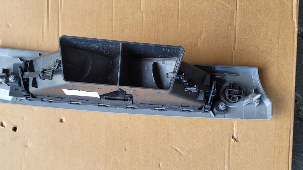 фото №8, Молдинг декоративная консоли bmw 3 e90 e91 e92 e93 оригинал демонтаж