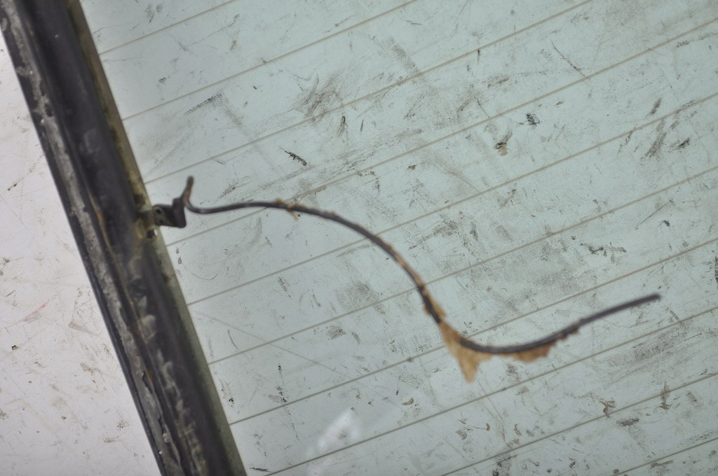 фото №12, Bmw e24 стекло задняя задняя крышки