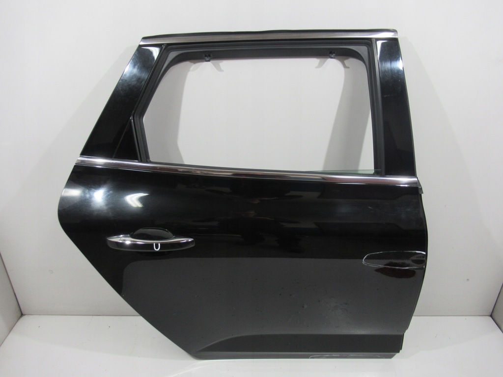 фото №1, Talisman kombi дверь правый задняя правое задние 18 rok 821126502r