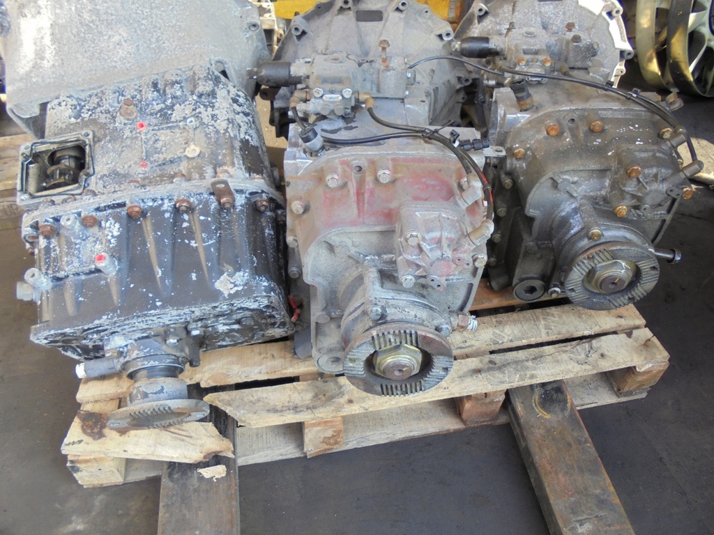 фото №12, Бортовий комп'ютер блок керування двигуна iveco eurocargo – номер частини: 0281020048