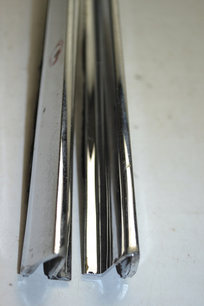 фото №16, Mercedes w116 накладки хром задня лампи права + ліва