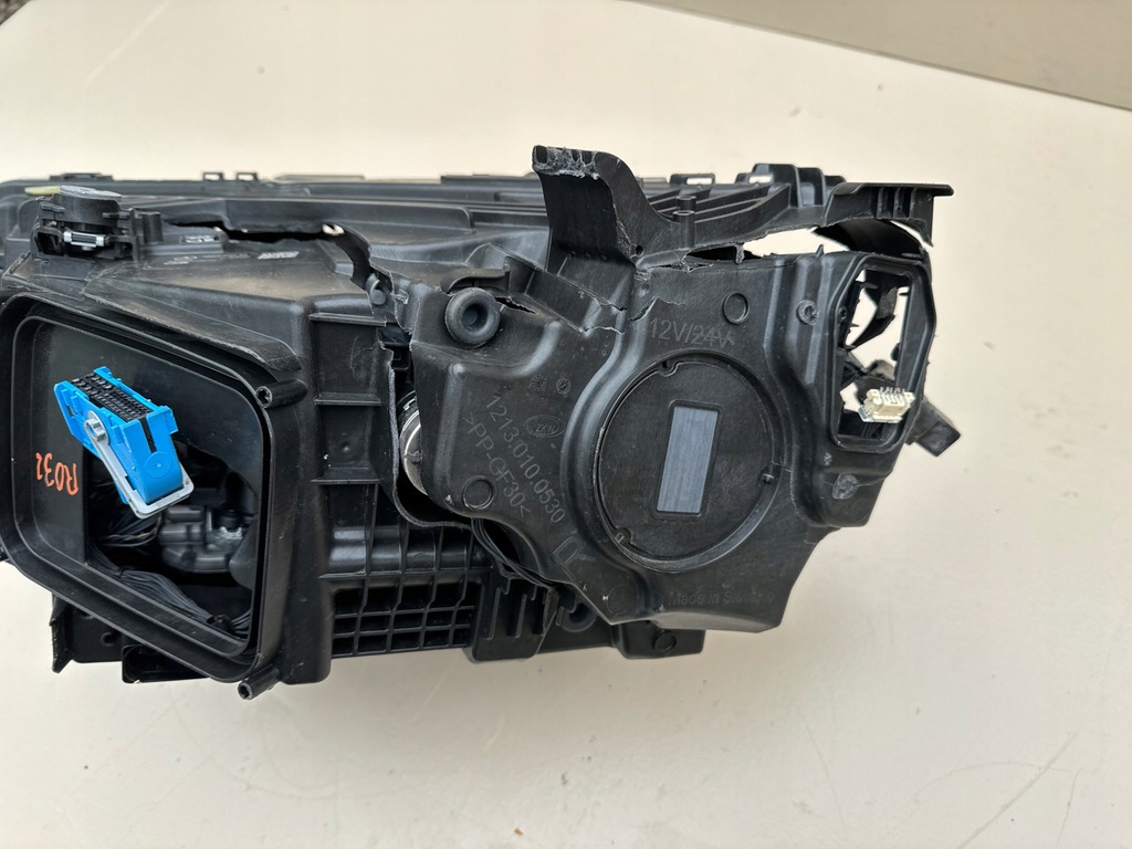 фото №13, Mercedes glc w254 x254 22r- лампа левая передняя левый задняя